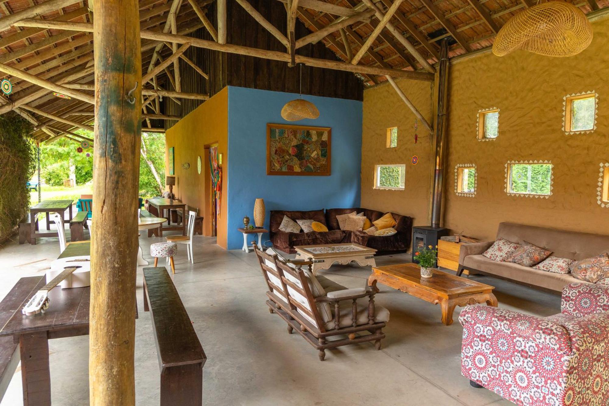 Sitio Pe Na Terra - Retiros E Hospedagens Hotel Novo Hamburgo Luaran gambar